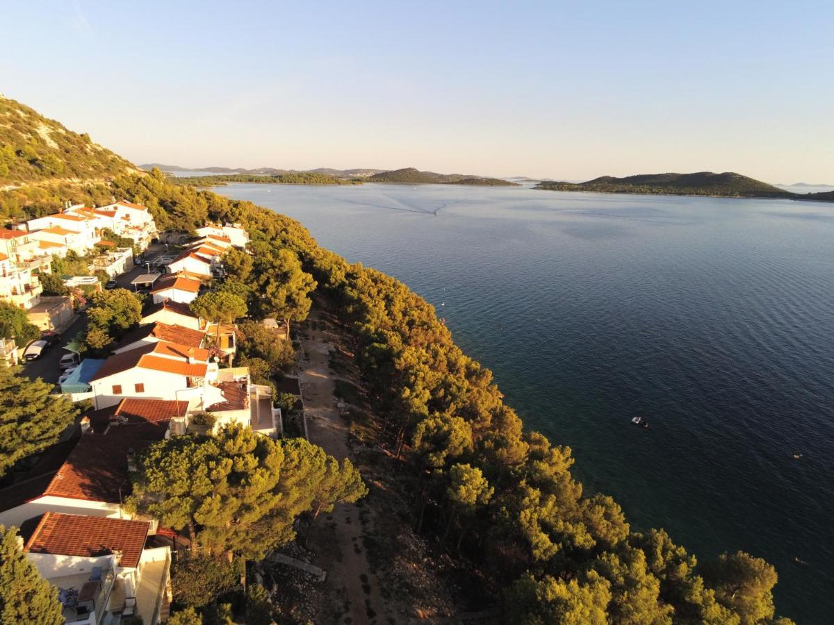 The Sea Cottage Apartments Drage Exterior foto