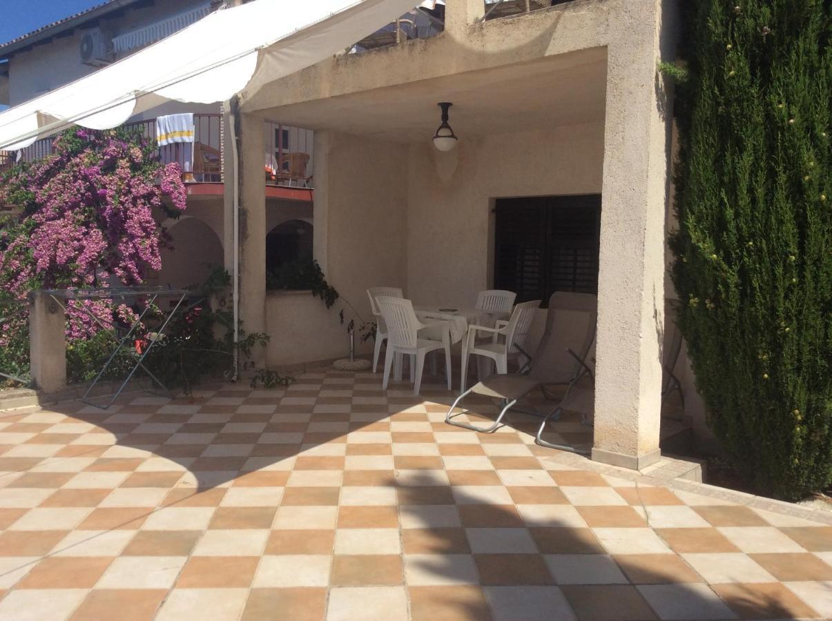 The Sea Cottage Apartments Drage Exterior foto